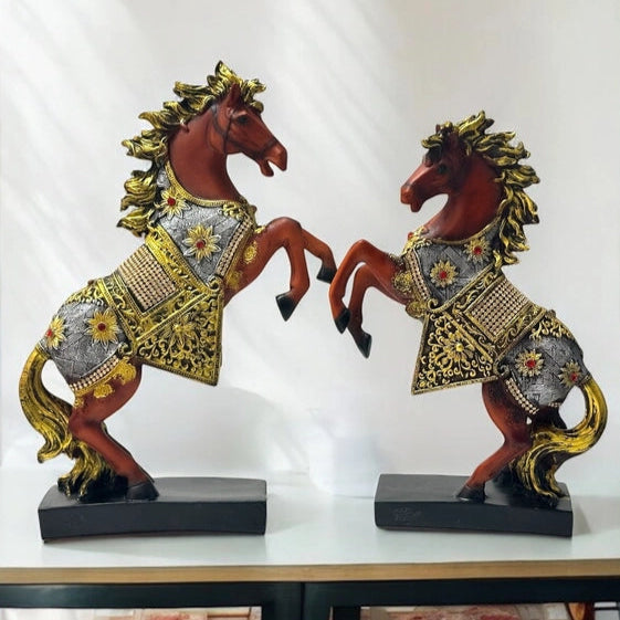 Majestic Royal Horse Figurine Set – Luxury Home Decor